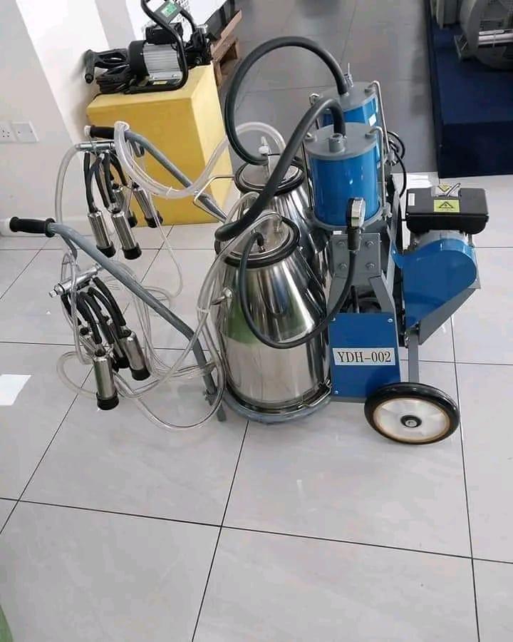 Electric Milking Machine - 5HP, Two Cows